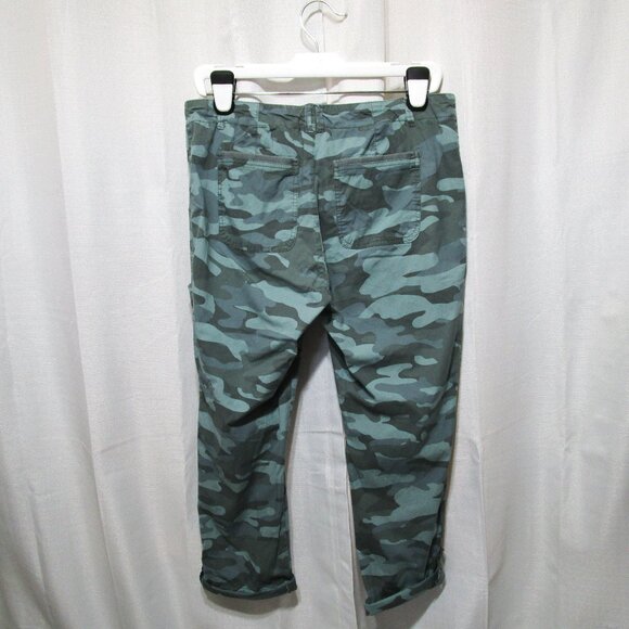 Democracy Women’s Flex-Ellent Camo Crop Pants Size 12 - Picture 8 of 10